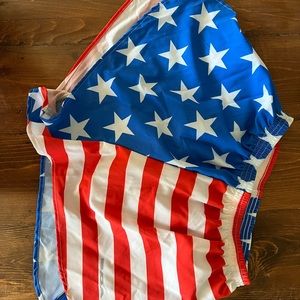 BOA running brand! New w/o tags, american flag print, lined, 1.5” split shorts.
